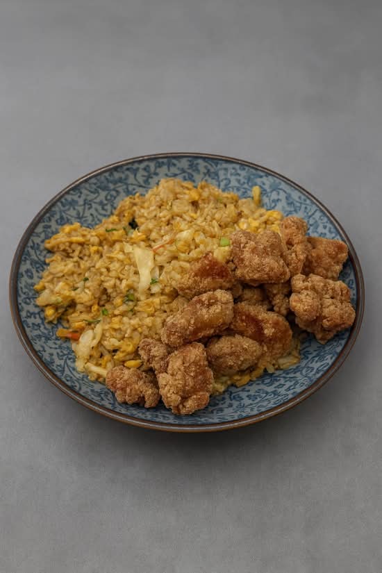 Deep Fried Chicken Nuggets Fried Rice (鹽酥雞炒飯)